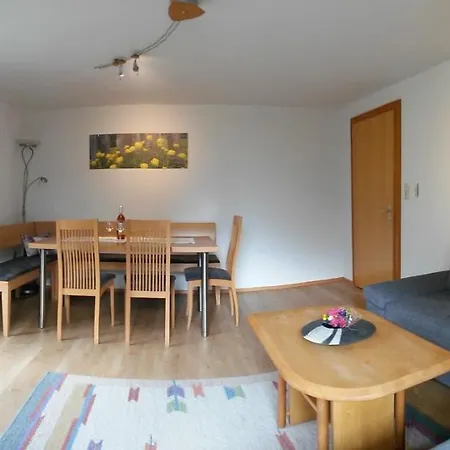 Haus Schonblick Apartman *